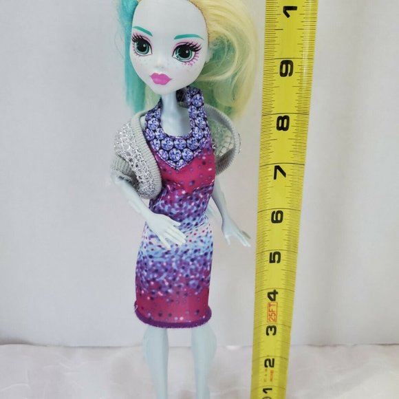 2016 Monster High Lagoona Blue Doll hard plastic barbie size 12" - Picture 8 of 8